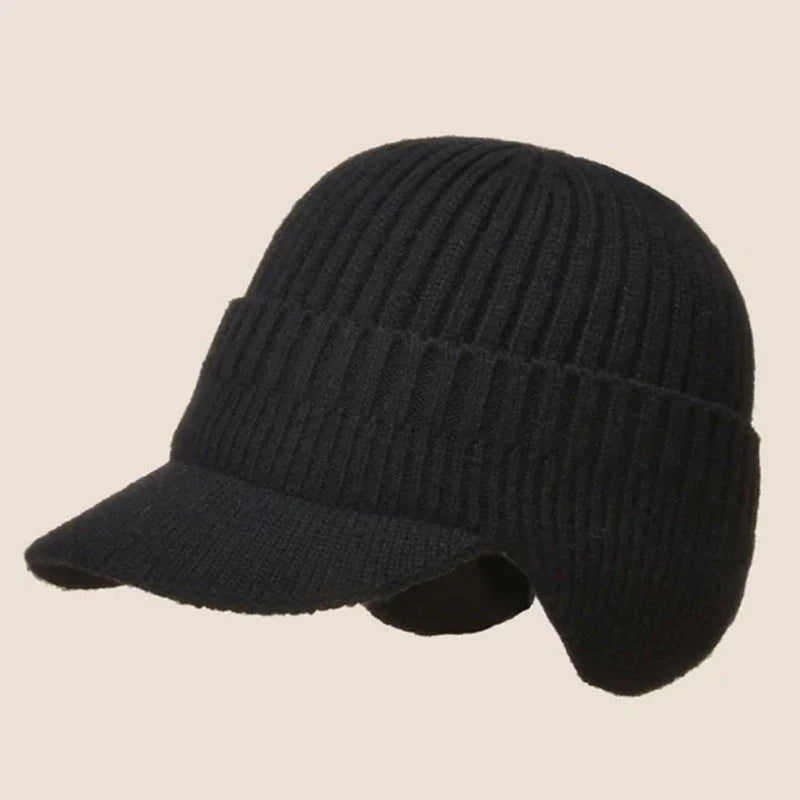 Ideales Geschenk - Elastische warme Strickmütze mit Ohrenschutz für das Reiten im Freien