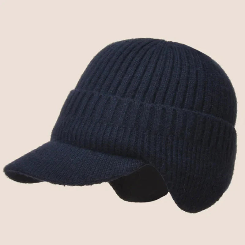 Ideales Geschenk - Elastische warme Strickmütze mit Ohrenschutz für das Reiten im Freien
