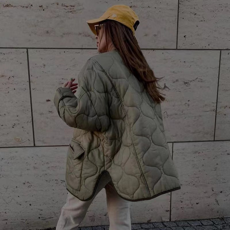 Dicke Jacke mit Diamantmuster und abgerundetem Saum
