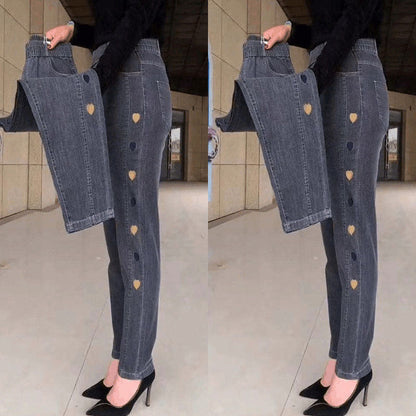 ✨2025Neue Ankunft✨👖Damen Hochelastische Jeans Mit Herz-Muster Stickere💥